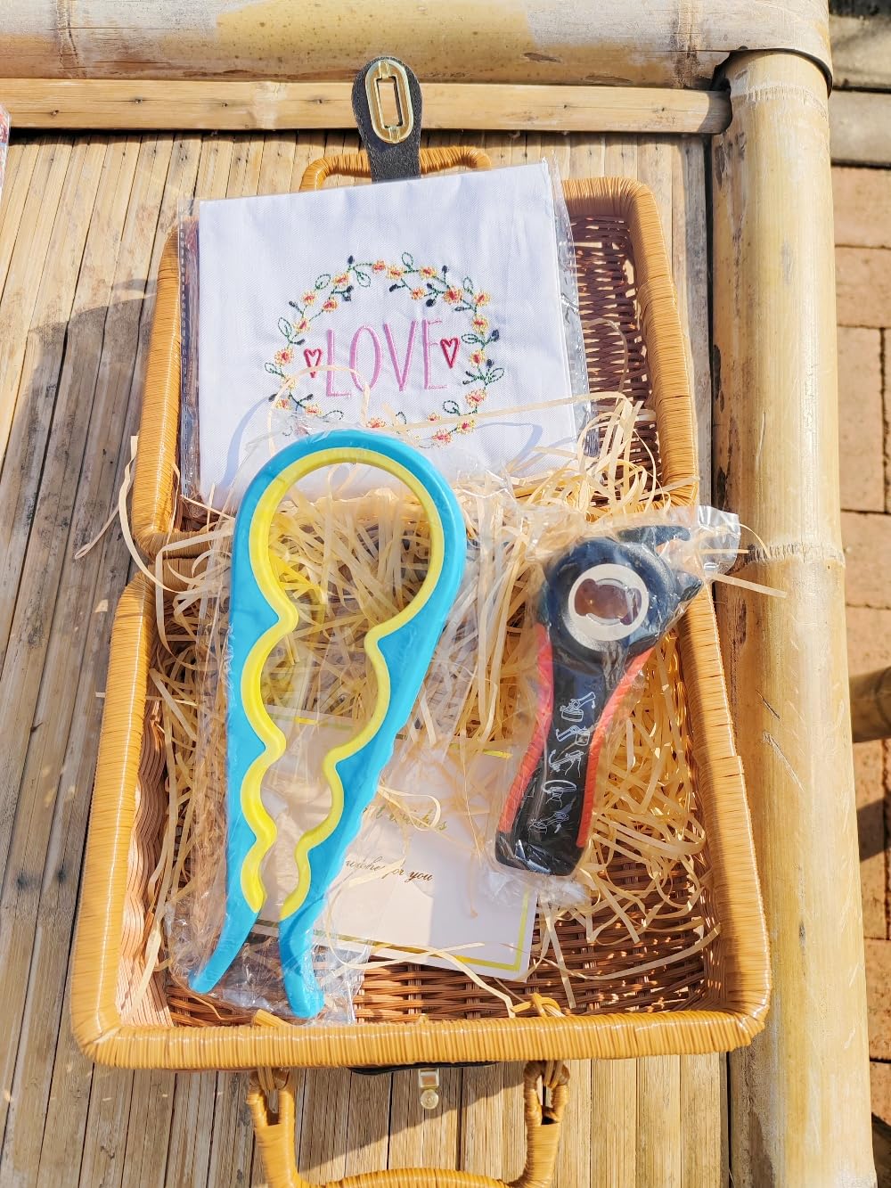 Vintage Handmade Gift Set Includes Multi-Functional Jar Opener and Love Embroidered Kitchen Towel for Moms, Housewives, and Loved Ones Stylish, Practical Picnic Basket