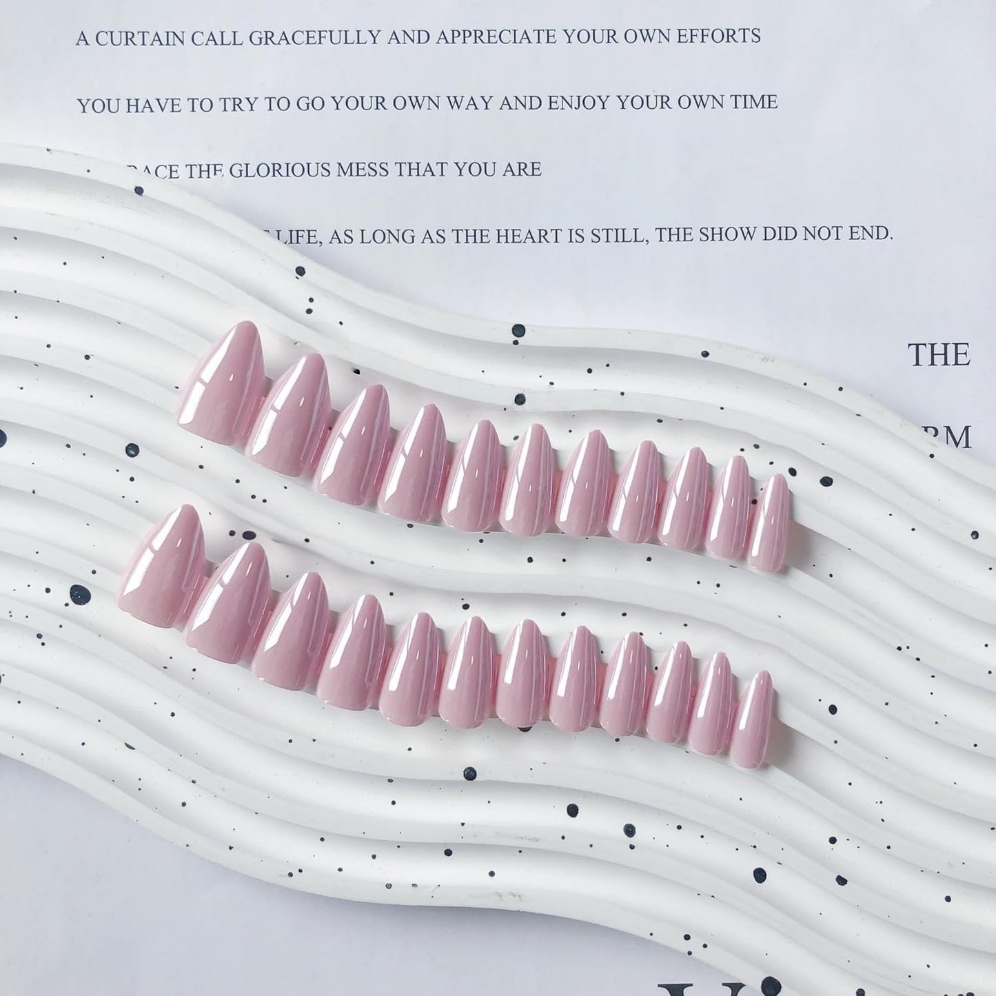Light Pink Chrome Press on Nails Medium Short Almond, KQueenest Sparkle Glazed Stiletto Acrylic Fake Nails With Mirror Effect, Pearlescent Glue on Nails False Nails Press ons for Daily Wear 24 Pcs