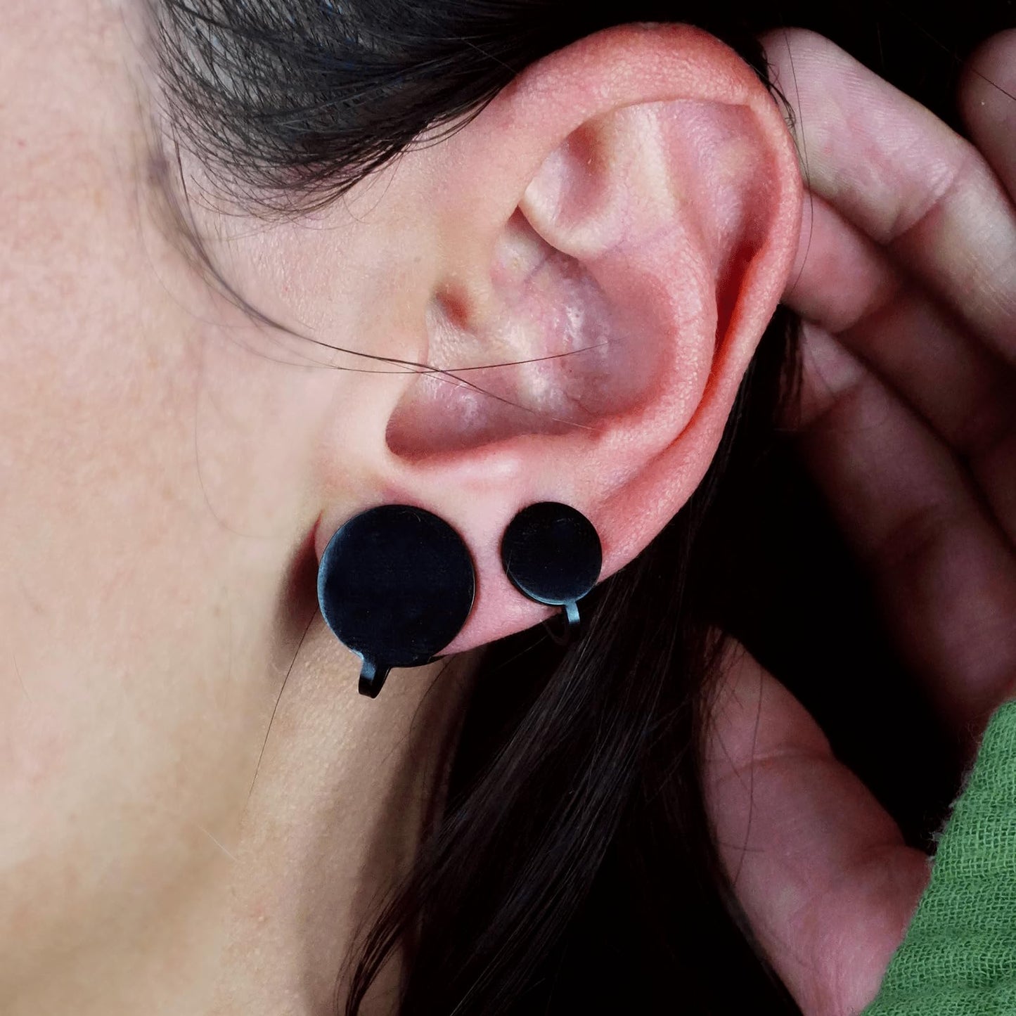 15mm & 10mm Keloid Pressure Earring Set for Women and Men | Clip on Compression Earrings for Swelling (Black)