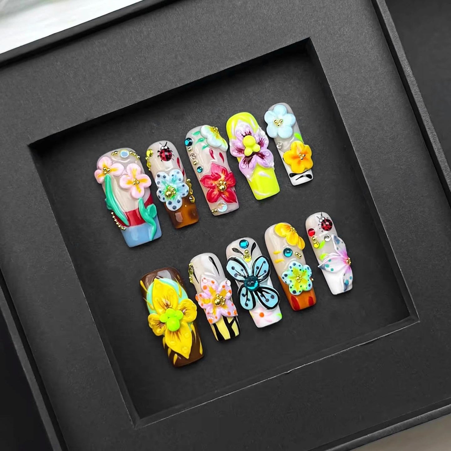 Handmade 3D Sweet Pastoral 3D Floral Square Press On Nails, Playful Rhinestone Artisan Nails Set, Reusable Glossy Press-ons with Tool Kit(S)