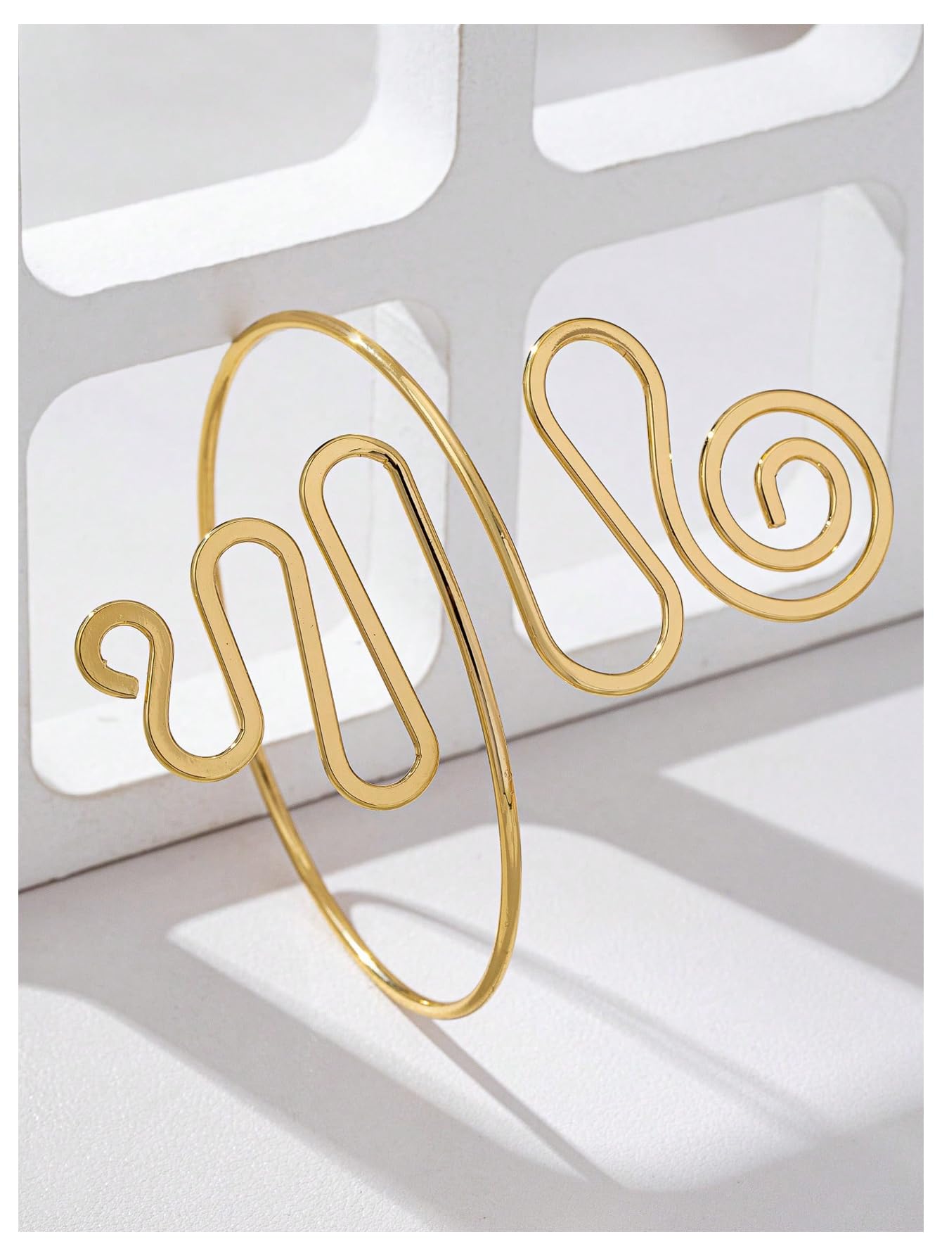 MakeMeChic Beach Gold Arm Cuff Jewelry for Women Bangle Band Armlet Flower Upper Arm Cuff Bracelet Summer Beach Essentials Gold One-Size