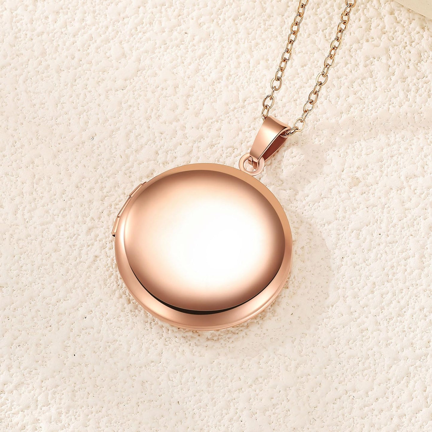Rose Gold Glossy Round Locket Necklace Personalized Necklaces for Women Custom Lockets with Picture Inside Customized Texts Engraved Gifts for Mom Daughter