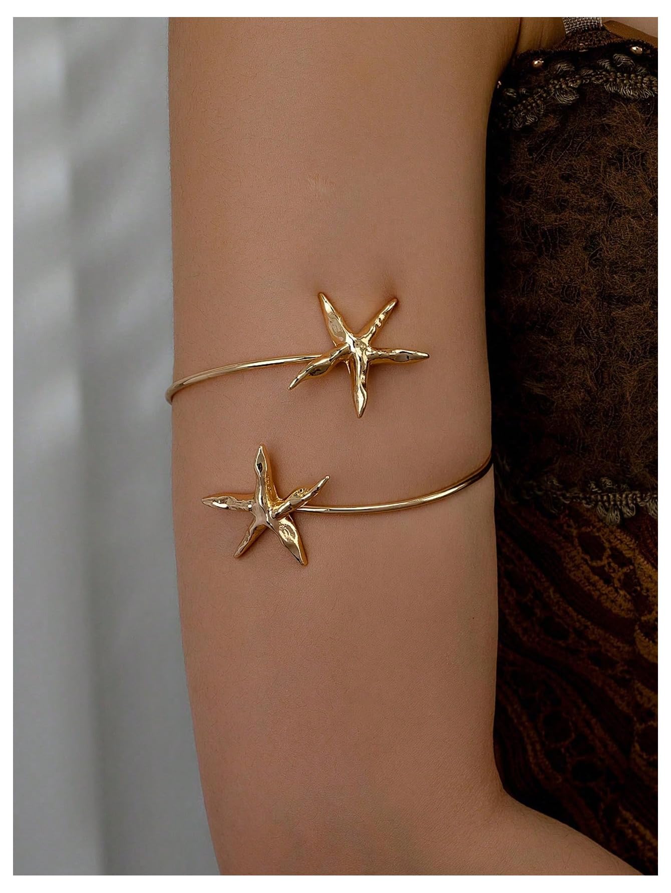 MakeMeChic Beach Gold Arm Cuff Jewelry for Women Bangle Band Armlet Flower Upper Arm Cuff Bracelet Summer Beach Essentials Gold Starfish D One-Size