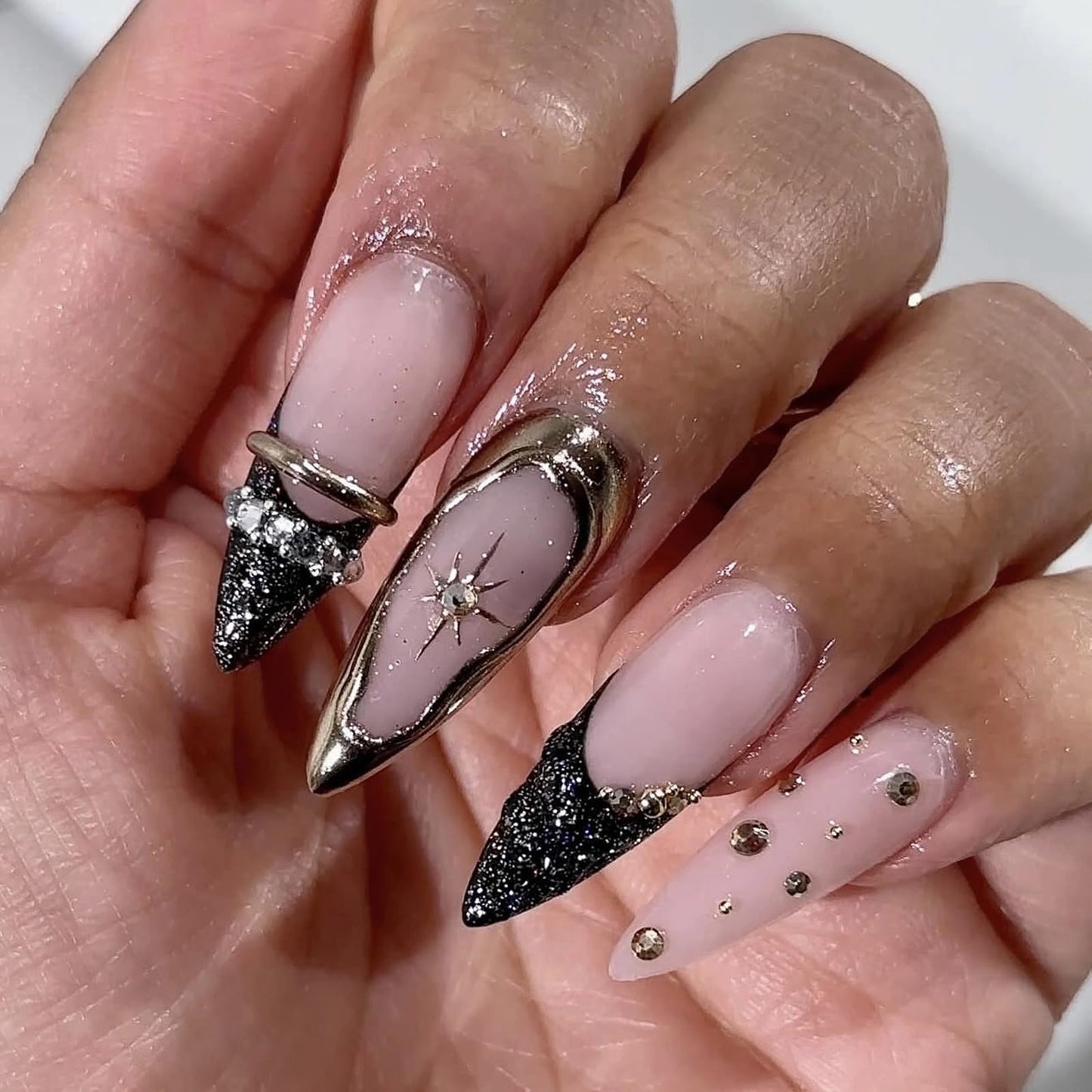 MISUD Press on Nails - Long Stiletto Fake Nails with Black French Tip, Acrylic Gold Chrome Star Design 24 pcs