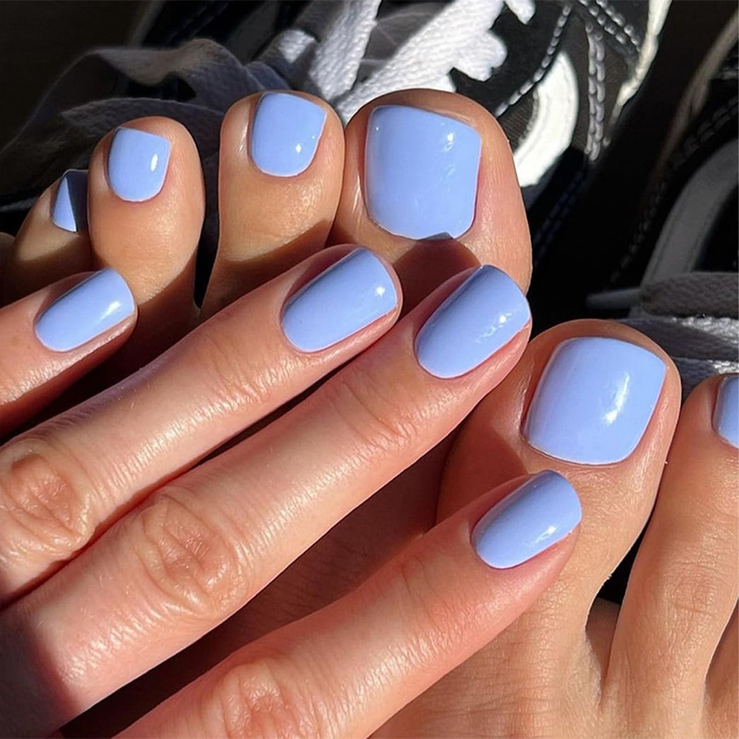 IMRAIN 48Pcs Solid Blue Press on Toenails Short Square Fake Toe Nails Full Cover Artificial Acrylic False Toenails Glossy Summer Glue on Nails for Women Girls