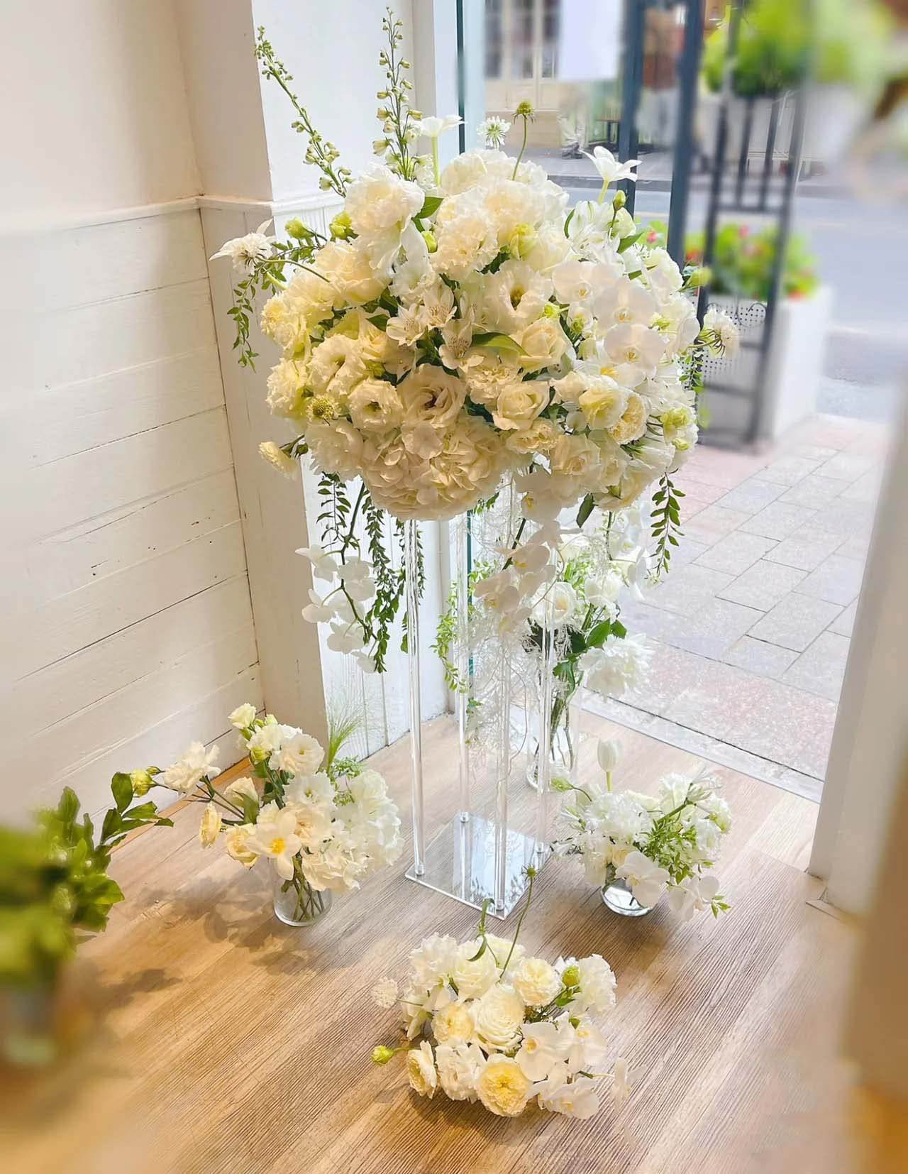 MEISHAONV 31.5inch 10 Set Acrylic Flower Vase Column Stand Wedding Flower vase Wedding Centerpieces for Tables