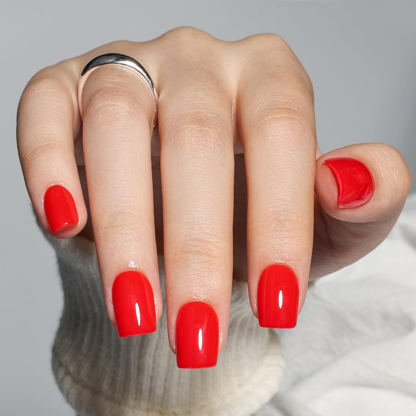 Red Press On Nails - Short Square Bright Red Press On Nails for Women, Reusable Glossy Fake Nails Kit with Glue, 30 Pieces in 15 Sizes