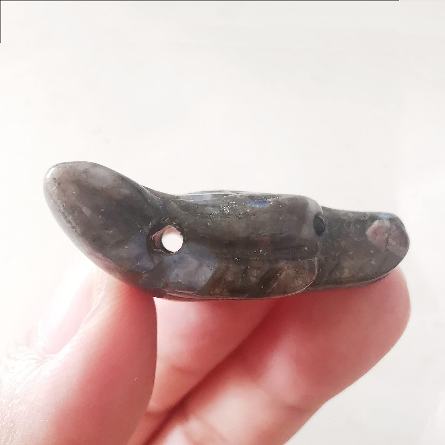 Bacatgem Natural Rhyolite 1.37 inchs Wolf Head Pocket Crystals and Healing Stone Figurine,Haped DIY-Jewelry Pendant