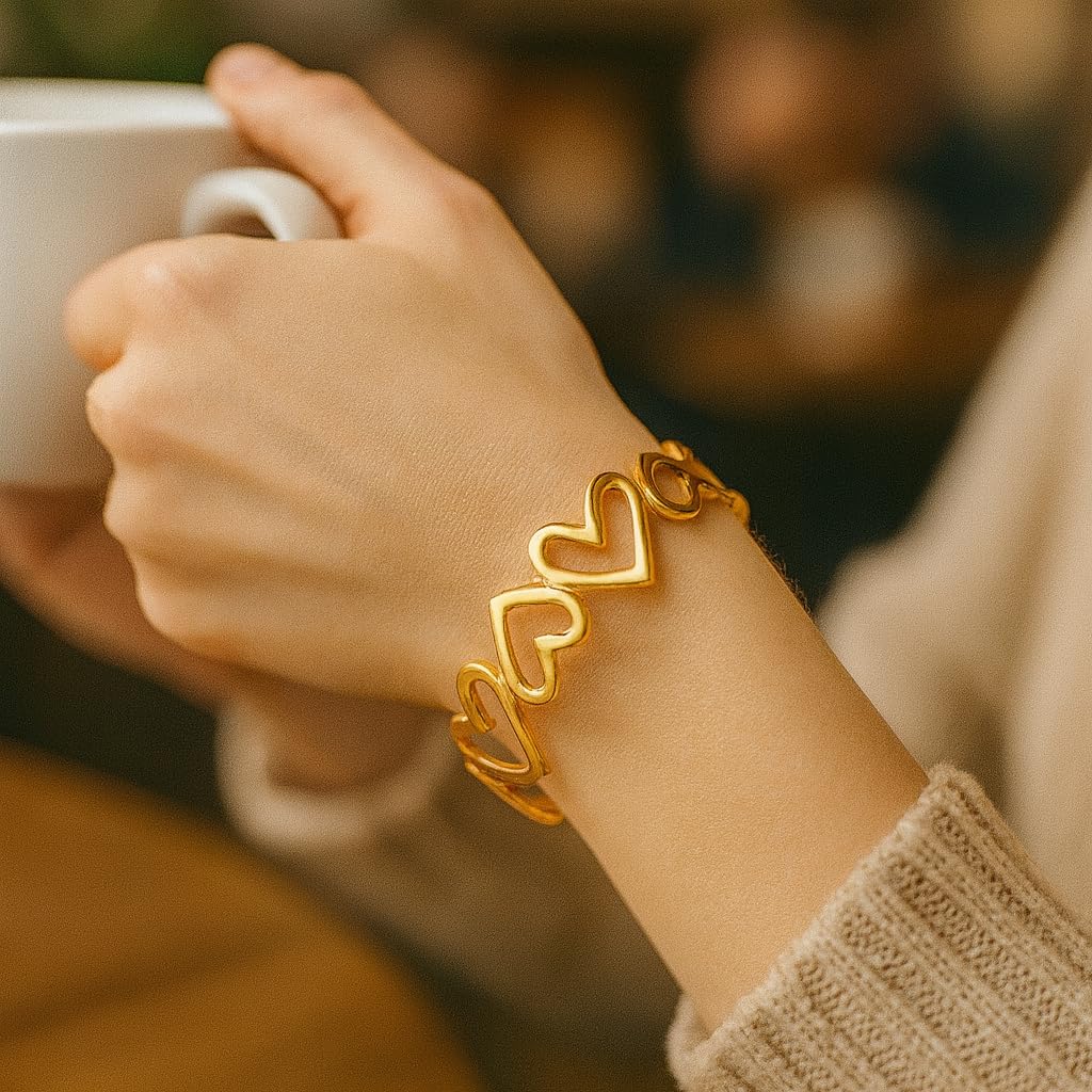 TaYolnFaSo 18K Real Gold Plated Open Cuff Bangle Bracelet for Women Adjustable Chunky Gold Bracelet Personalized Wide Wrist Cuff Bangle Bracelet Jewelry Gift for Women