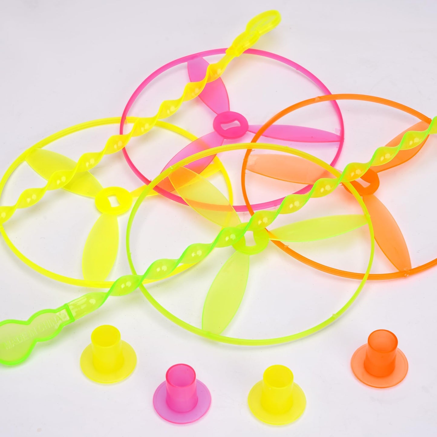 Sepco 50 Pcs Plastic Flying Helicopter Toy Set Flying Twist Disc with Launchers Spinning Bamboo Dragonfly Plastic Propeller for Kids Party Favors Gifts