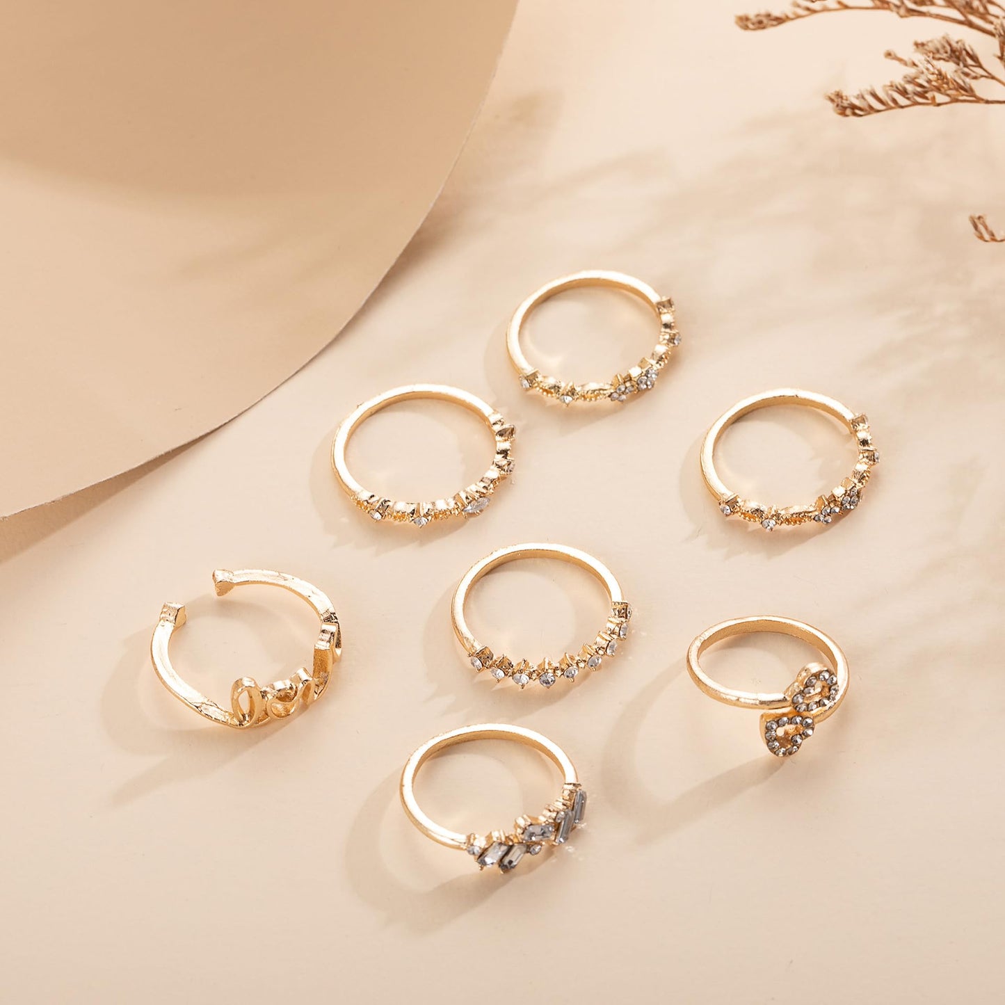FUTIMELY Boho Retro Stackable Rings Sets for Women Knuckle Joint Finger Knuckle Nail Ring Sets Moon Stars Stack Preppy Statement Rings Cute Trendy Stuff Jewelry (B-7PC-LOVE Rings)