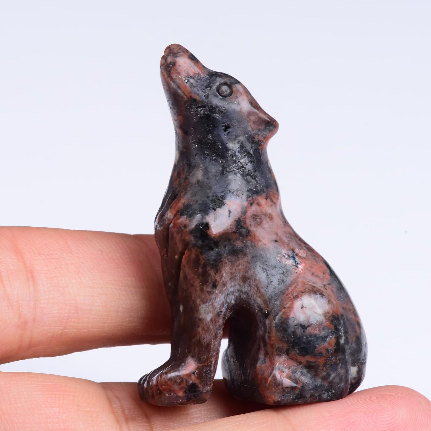 Ytbeoxk 2 Inch Mahogany Obsidian Wolf Crystal Statue Decorations, Wolf Decor Healing Crystal Wolf Figurines Hand Carved Stone Energy Gemstones for Luck Statue in Home and Office Meditation