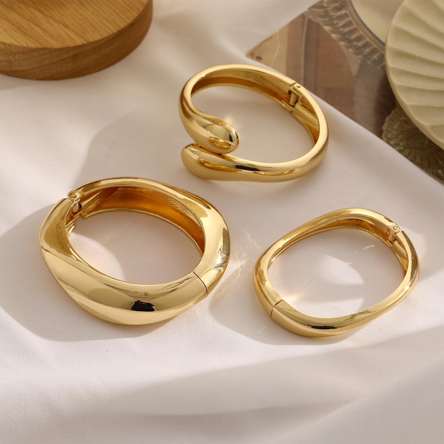 Chunky Gold Bangle Bracelets for Women, 14k Gold Plated Dainty Cuff Stackable Bangles Set, Trendy Bracelet Stack Fashion Jewelry Gifts (07-GOLD)