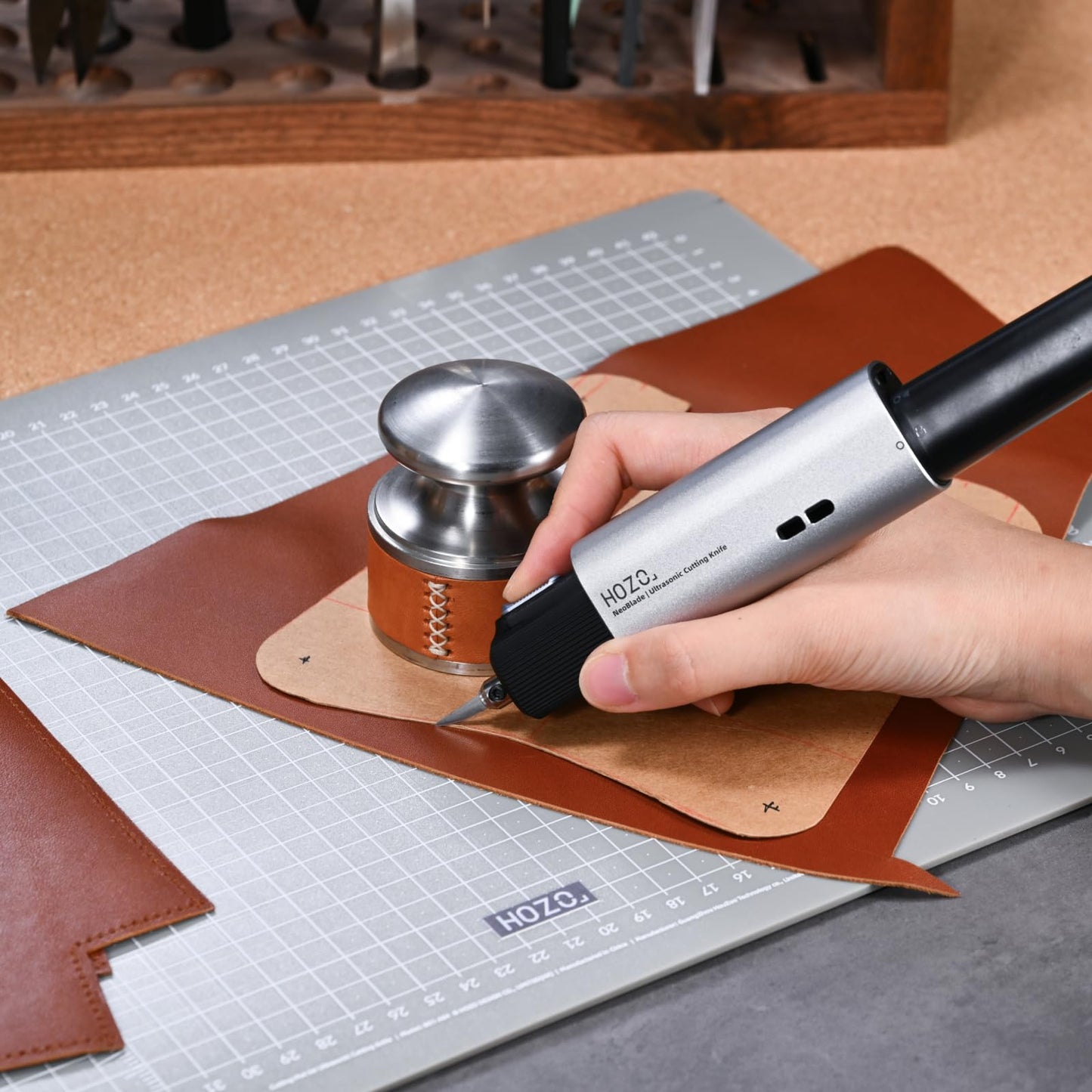 HOZO NanoTech Cutting Mat for Ultrasonic Cutter, 9" x 12" Self-Healing Cutting Mat, Glue-Free Eco Design, Heat-Resistant, Metric & Imperial Scales, Durable for Craft, DIY, 3D Printing & Model Making