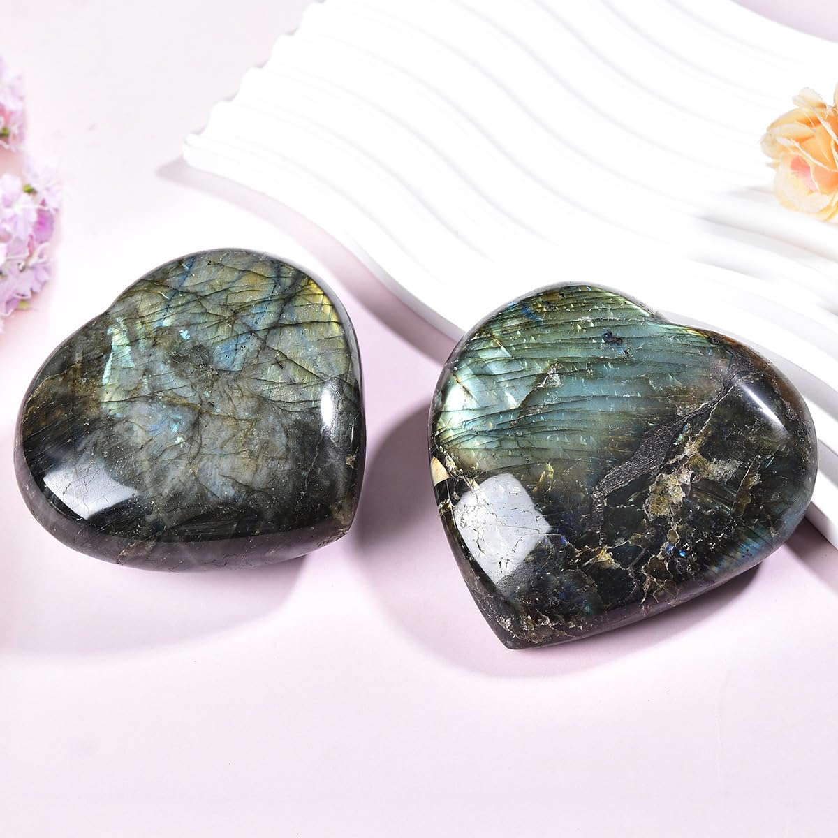 MOGEMT 80-90mm Labradorite Heart Crystal Large Palm Worry Stone Natural Reiki Healing Crystal Gemstone Gift 1 Pc