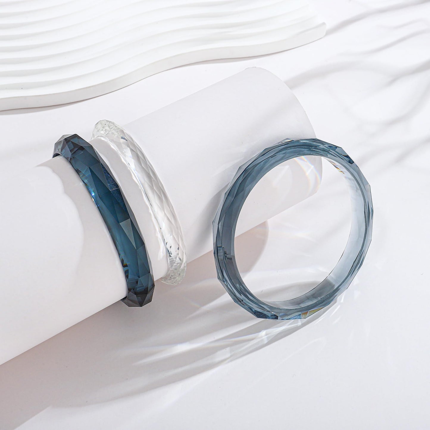 ENSKEFEN 3Pcs Acrylic Resin Bangle Bracelet for Women Multi-Color Stackable Resin Bracelets Trendy Simple Translucent Acrylic Bangles