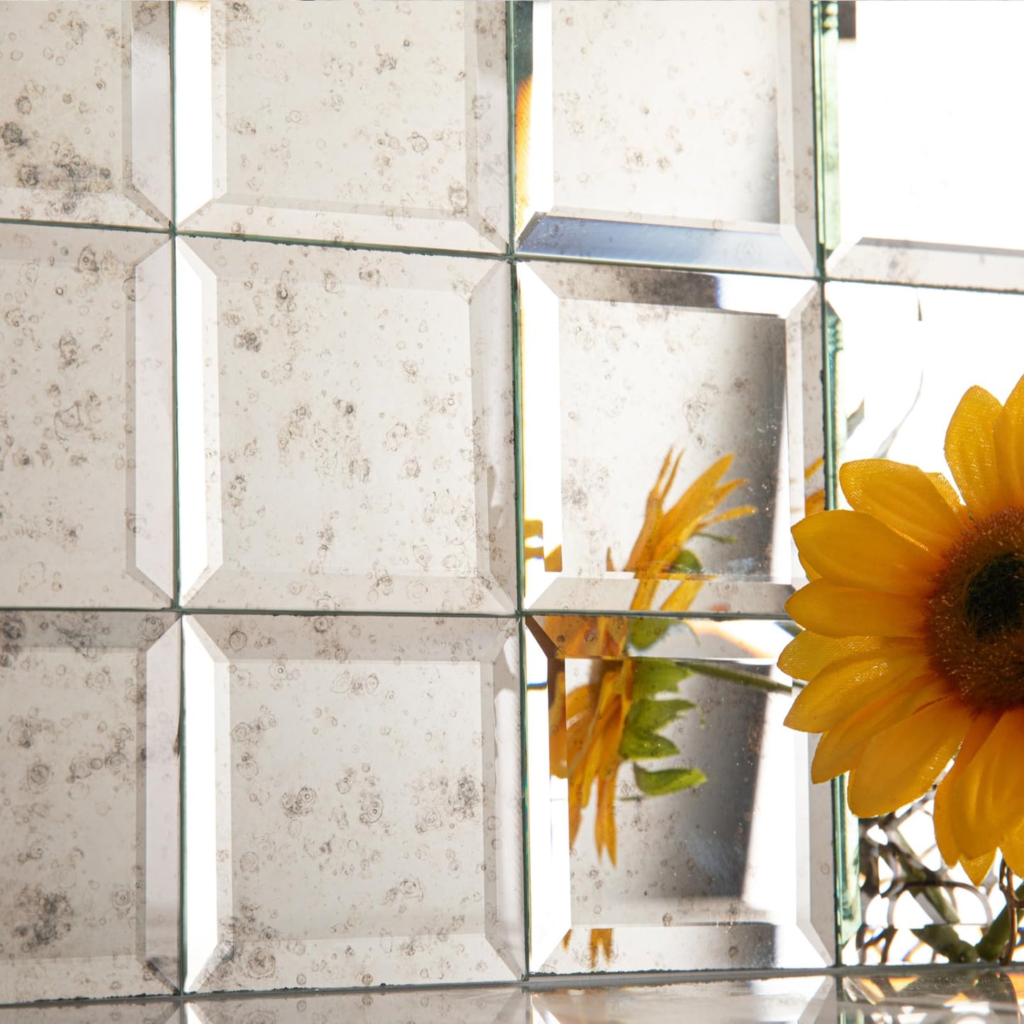 Diflart Peel and Stick Mirror Backsplash, Light Antique, 3x3 Inch, Beveled Mirror Square Kitchen Bar Wall Tile (2 Sq.ft, 32 Pcs)
