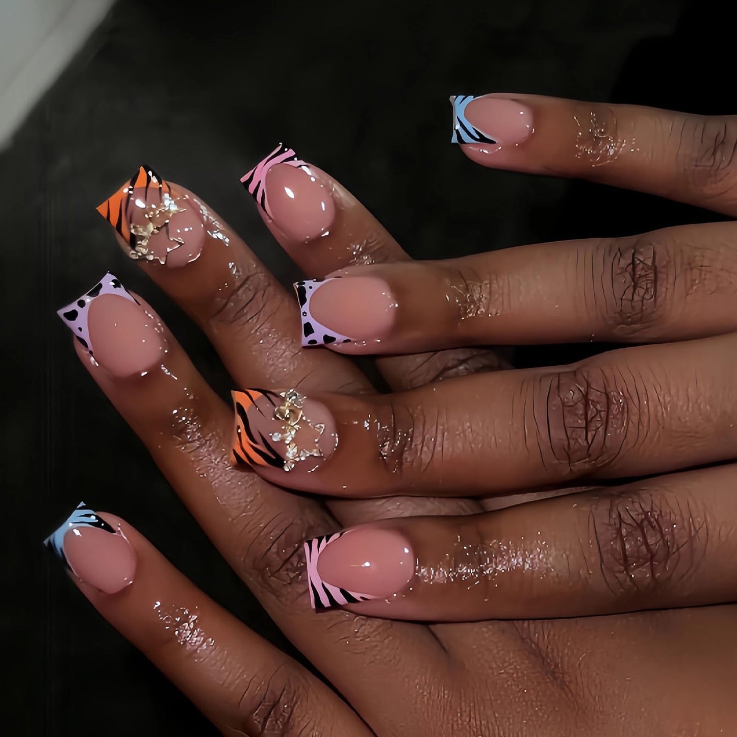 MISUD Press on Nails - Short Square Fake Nails with Summer Colorful French Tip, Acrylic Animal Print Design 24 pcs