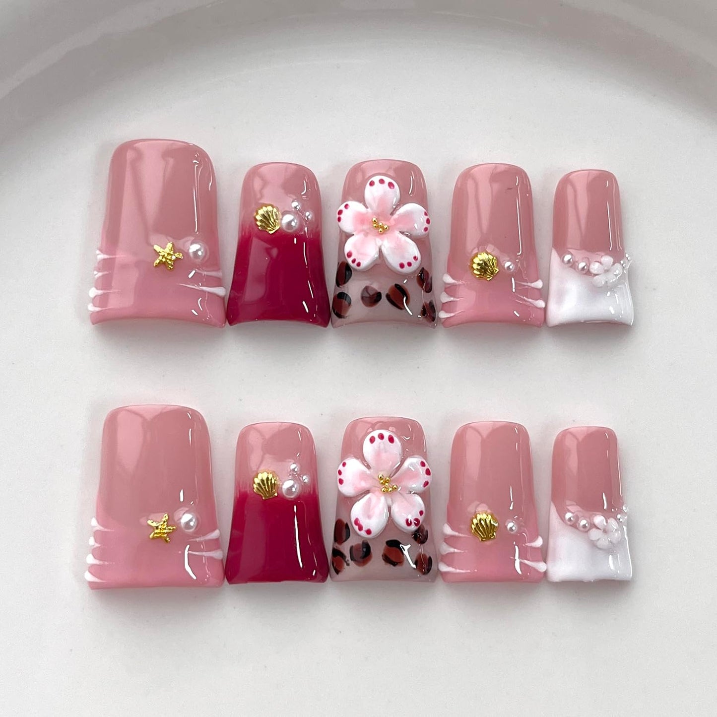 French Tip Press on Nails Handmade Short Duck 3D Flower Thick Acrylic Nails Cute Pink False Nails with Stars Leopard Print Shell Designs Beachy Glossy Fake Nail Sturdy Art Press on Nail 10Pcs(M)