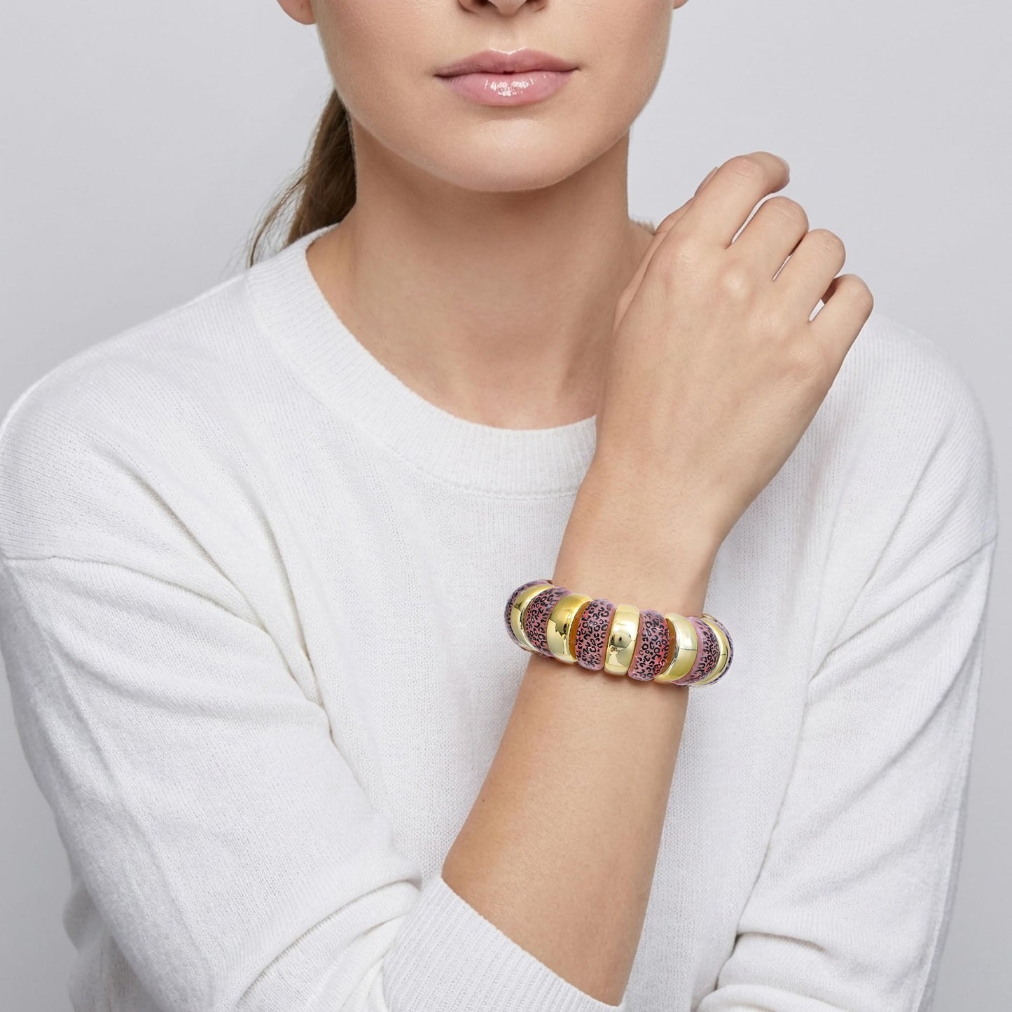 GOOJIDS Leopard Beaded Gold Plated Bangles Bracelet Chunky Bamboo Tube Curved Stacking Clear Acrylic Colorful Beads Stretchable Plated Bracelets Set For Women