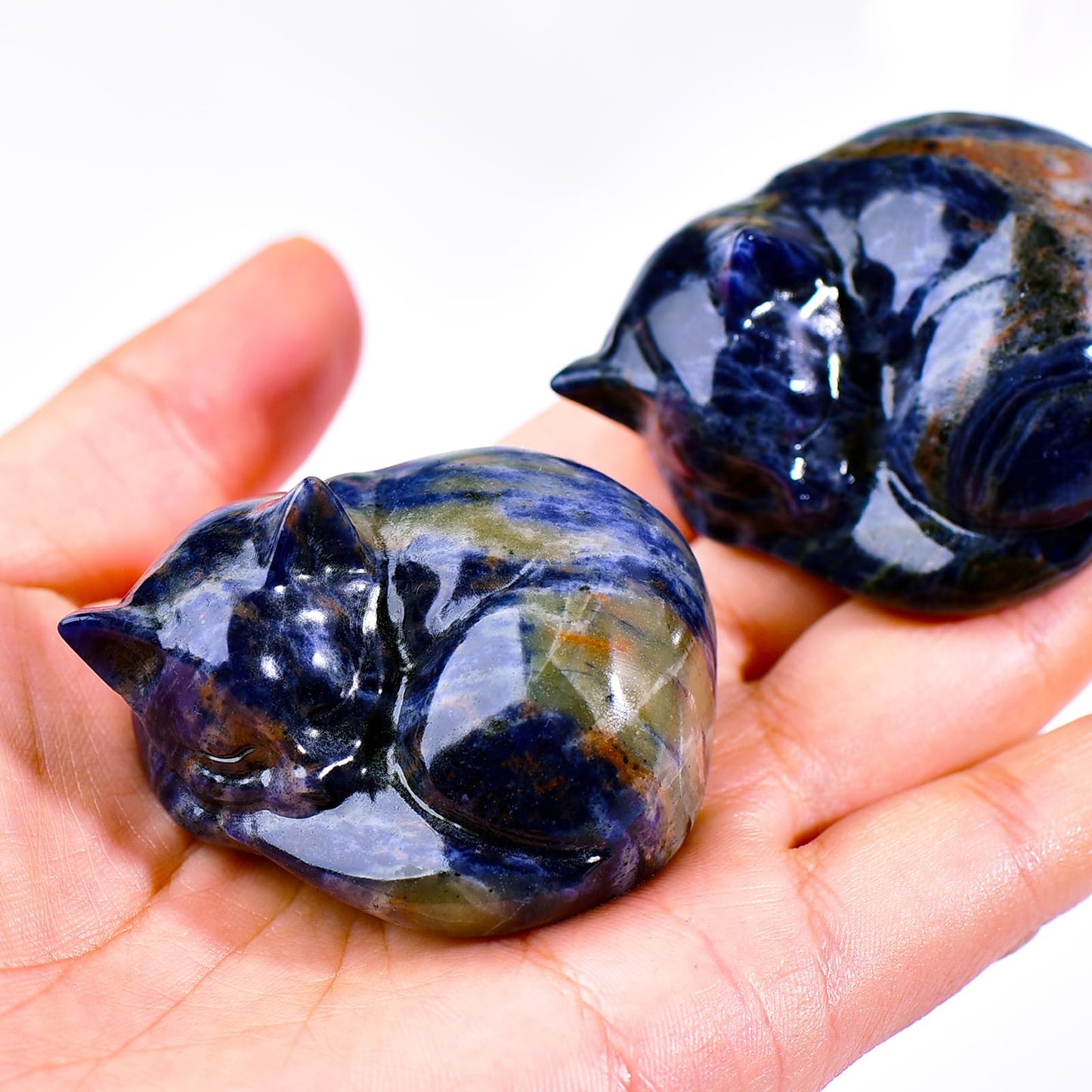 Ytbeoxk 2 Inch Blue Sodalite Cat Crystal Statue, Healing Crystal Cat Decorations,Polished Hand Carved Obsidian Lucky Cute Kitten Figurines, Blue Cat Gift Home Office Desk Decor for Cat Lovers