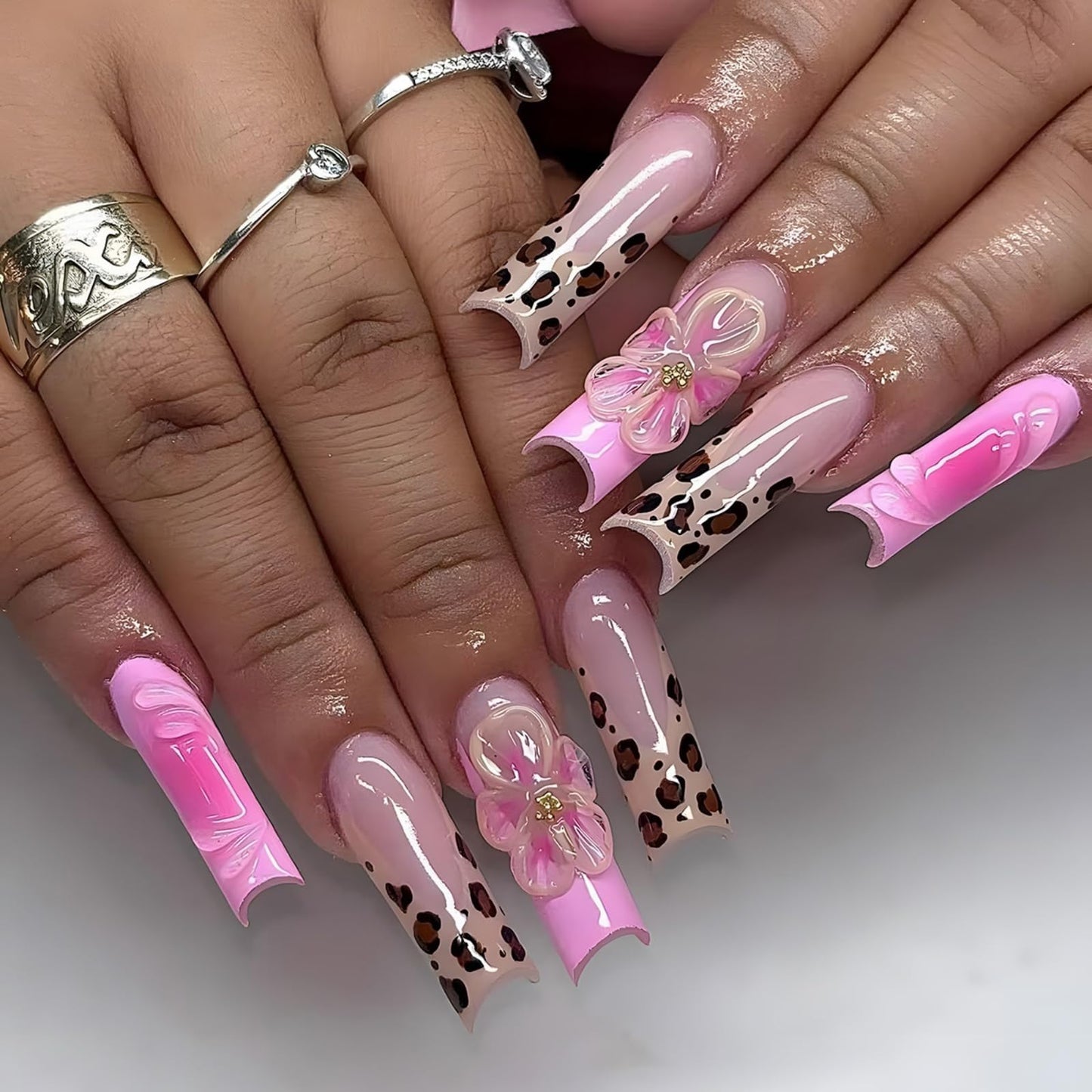 Long Press on Nails Square Fake Nails French False Nails Pink Artificial Nails with Flowers and Leopard Designs Cute Stick on Nails for Women 24pcs