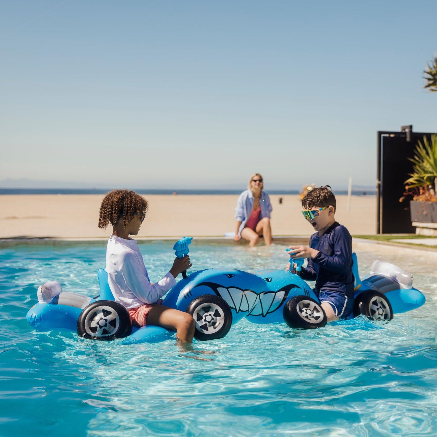 Hot Wheels & FUNBOY Sharkruiser Kids Pool Float with Water Squirter
