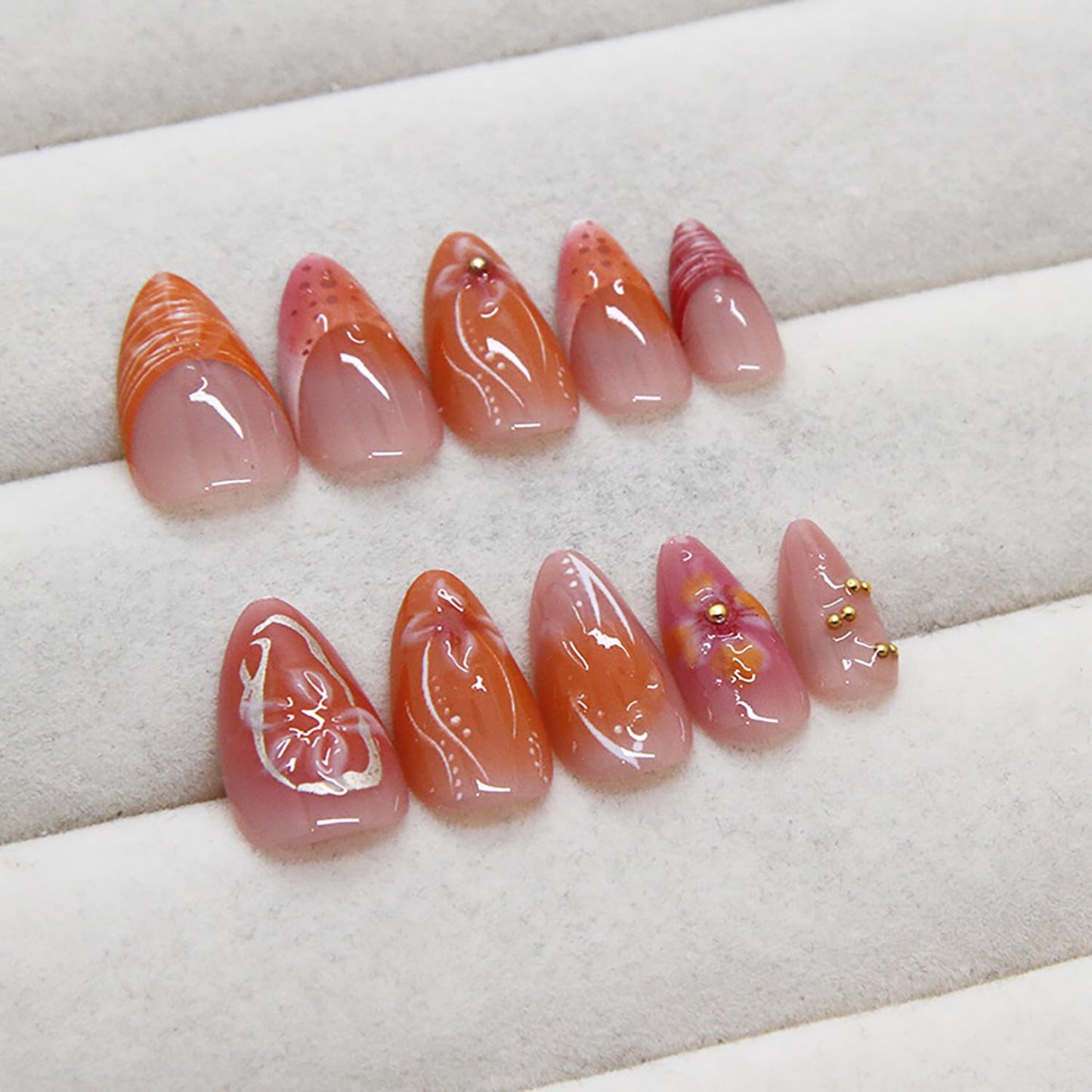 Flower Press on Nails Medium French Tip 3D Stereoscopic Floral Gold Pearl Design Coffin Acrylic Full Cover Almond Press Ones Artificial Glue on for Women