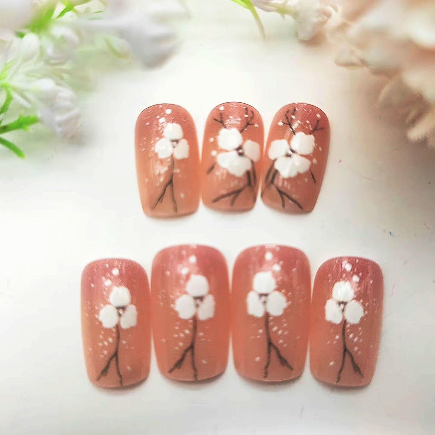 Square Press on Nails Medium Fake Nails with White Flower Dot Designs Glossy Nails Press ons Nude Full Cover Glue on Nails Summer Acrylic Artificial Stick on Nails for Women 24Pcs
