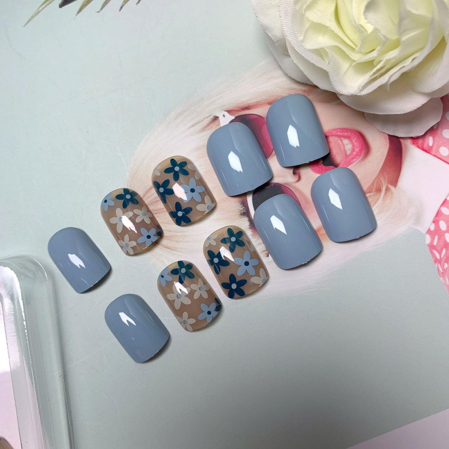 Blue Press on Nails Short Glue on Nails Flowers Fake Nails with Square Designs Cute Full Cover Nails Press ons Summer Artificial Sweet Stick on Nails for Women 24 Pcs