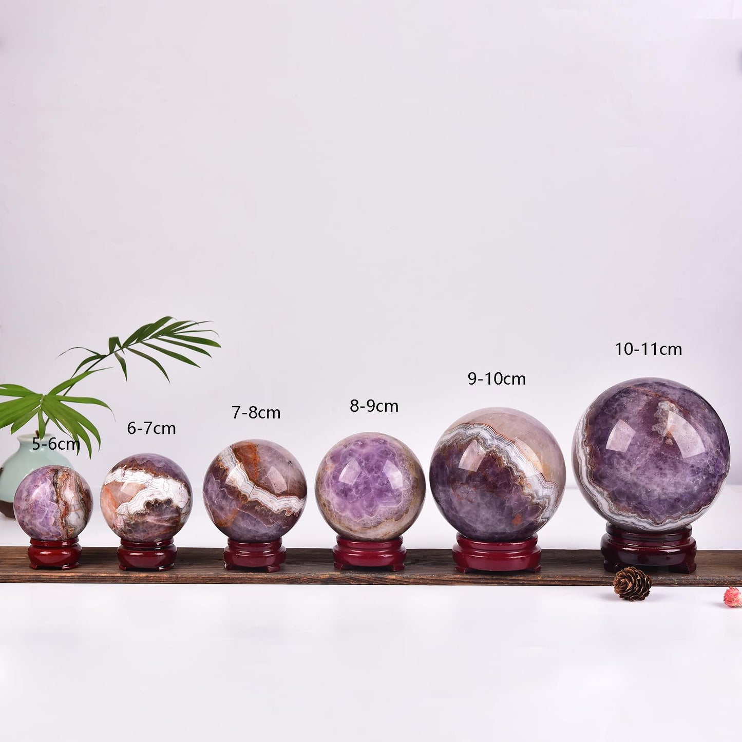 JIC Gem Natural Amethyst Agate Crystal Sphere with Wooden Stand Amethyst Decorative Crystal Gemstone Sphere for Meditation Feng Shui Witch-Style Decor Table 70-80mm