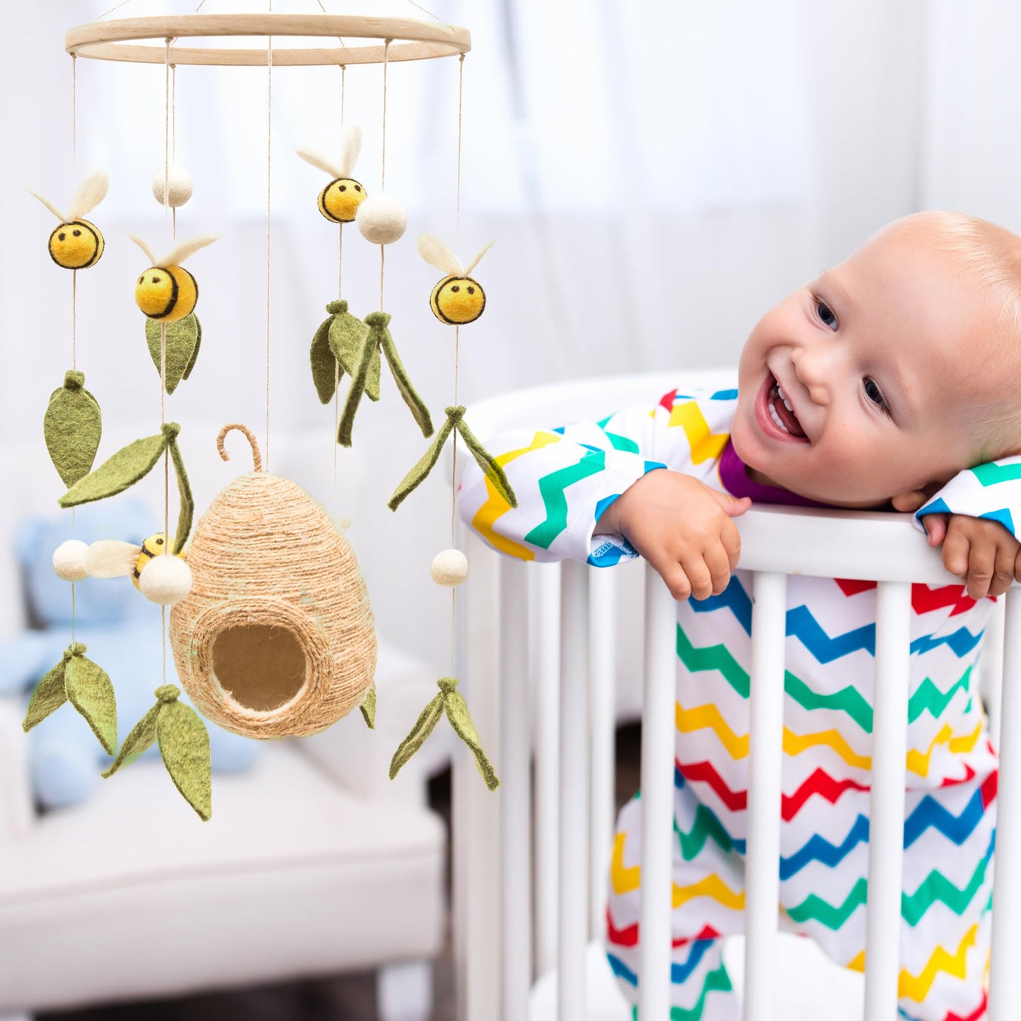 GLACIART ONE Baby Nursery Bumble Bee Mobile for Crib |Gender Neutral Mobile for Woodland Theme Nursery Decor | Felt Hanging Bee and Beehive Room Decorations Handmade from Natural Wool |Great Gift Idea