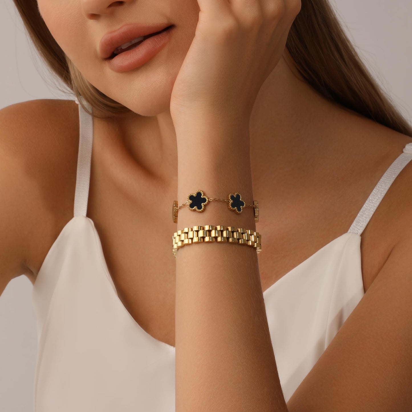 YOQ Stackable Four Leaf Clover Bracelets for Women, 18K Gold Plated Love Bangle Bracelets Set, 2 Pcs Charm Jewelry Gifts (Black 2Pcs-W)