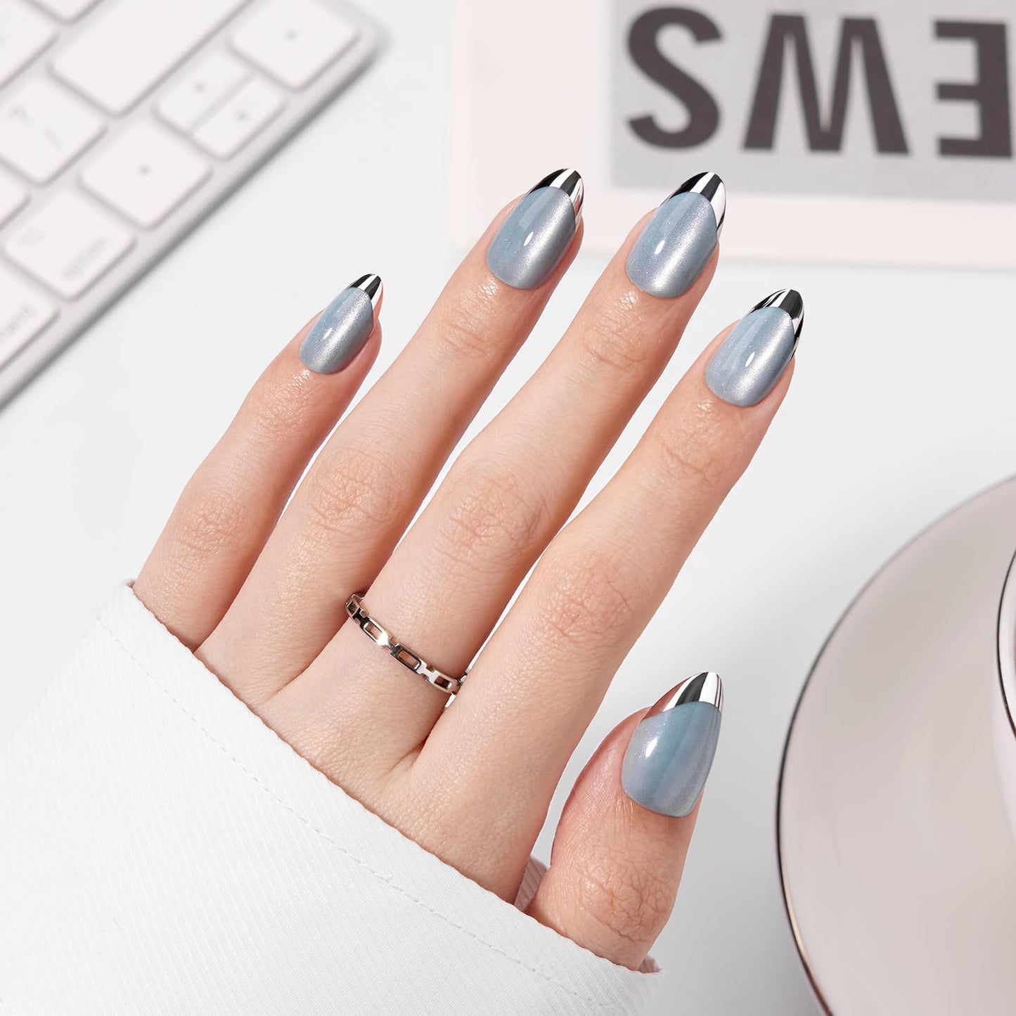 VSALON Almond Short Press on Nails, Silver Chrome Finish Sky Blue Glossy French Tip Reusable False Nails, 32 pcs Opaque Fake Nails Kit in 16 Sizes with Glue & Cuticle Oil