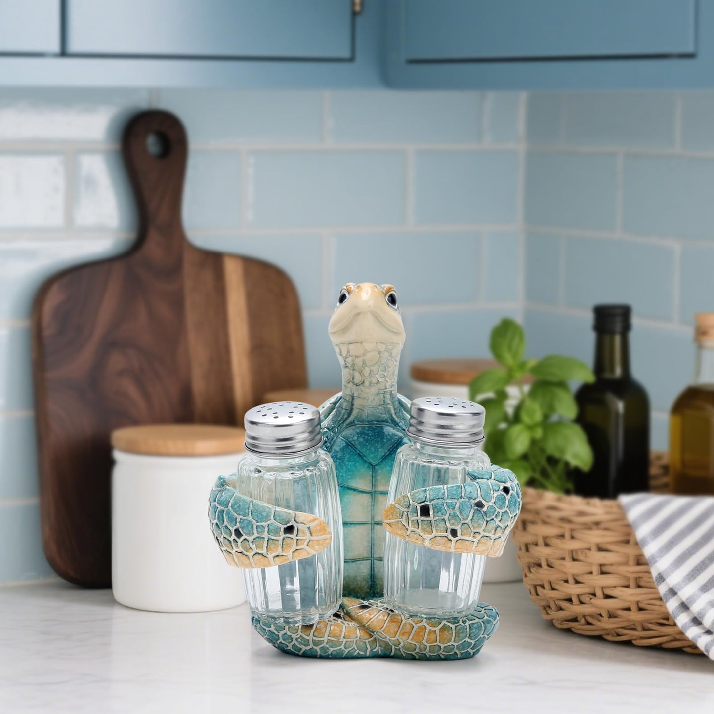 Hodao Sea Turtle With Salt and Pepper Shaker Figurines Decorations Turtle Set with Holder Figurine for Beach Bar or Tropical Kitchen Decor Turtle Table Decorations For Home Gifts (Turtle)