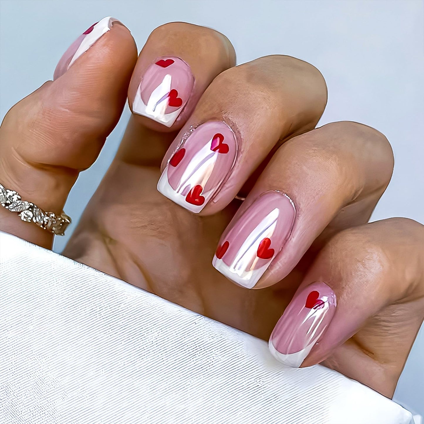 French Tip Press on Nails Short Square Fake Nails Red Heart False Nails with Glossy Metal Chrome Acrylic Nails Shiny Valentine's Glue on Nail for Women Manicure Decoration 30Pcs