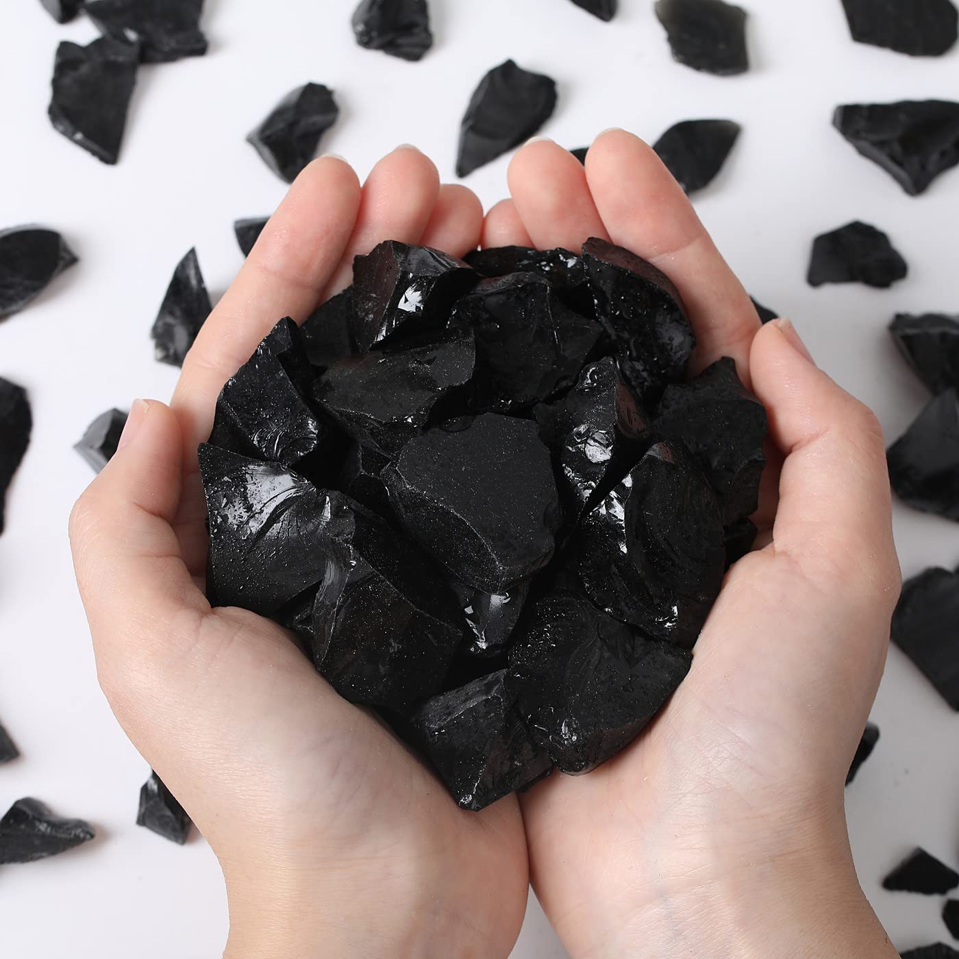 MAIBAOTA Natural Black Obsidian Crystal Stones Raw Crystals Bulk Healing Crystal Stones 1" Raw Rough Gemstones Rocks for Tumbling Polishing Cutting Quartz Crystals
