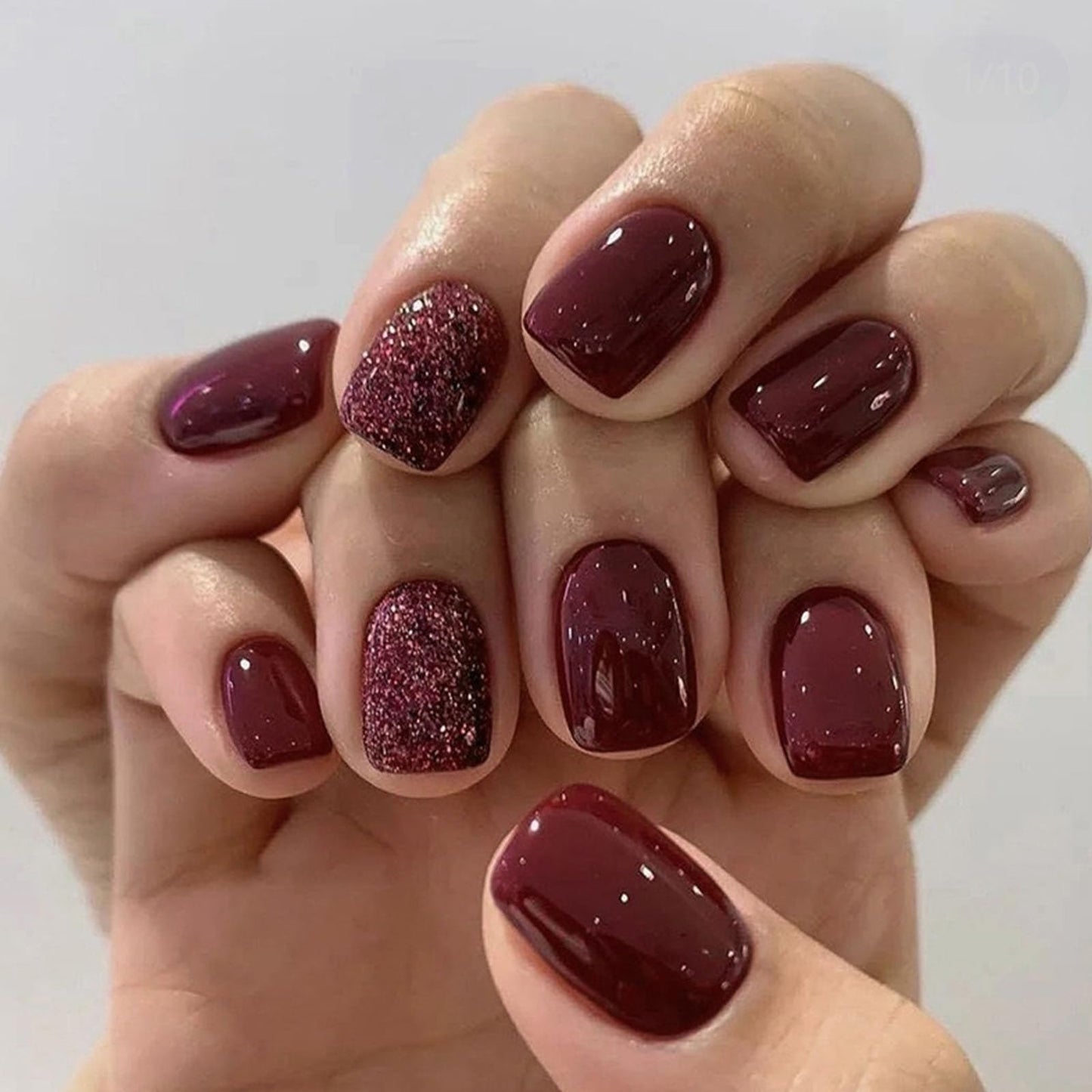 Square Press on Nails Short Fake Nails with Glitter Designs Red Nails Press ons Winter Acrylic Nails for Women 24Pcs