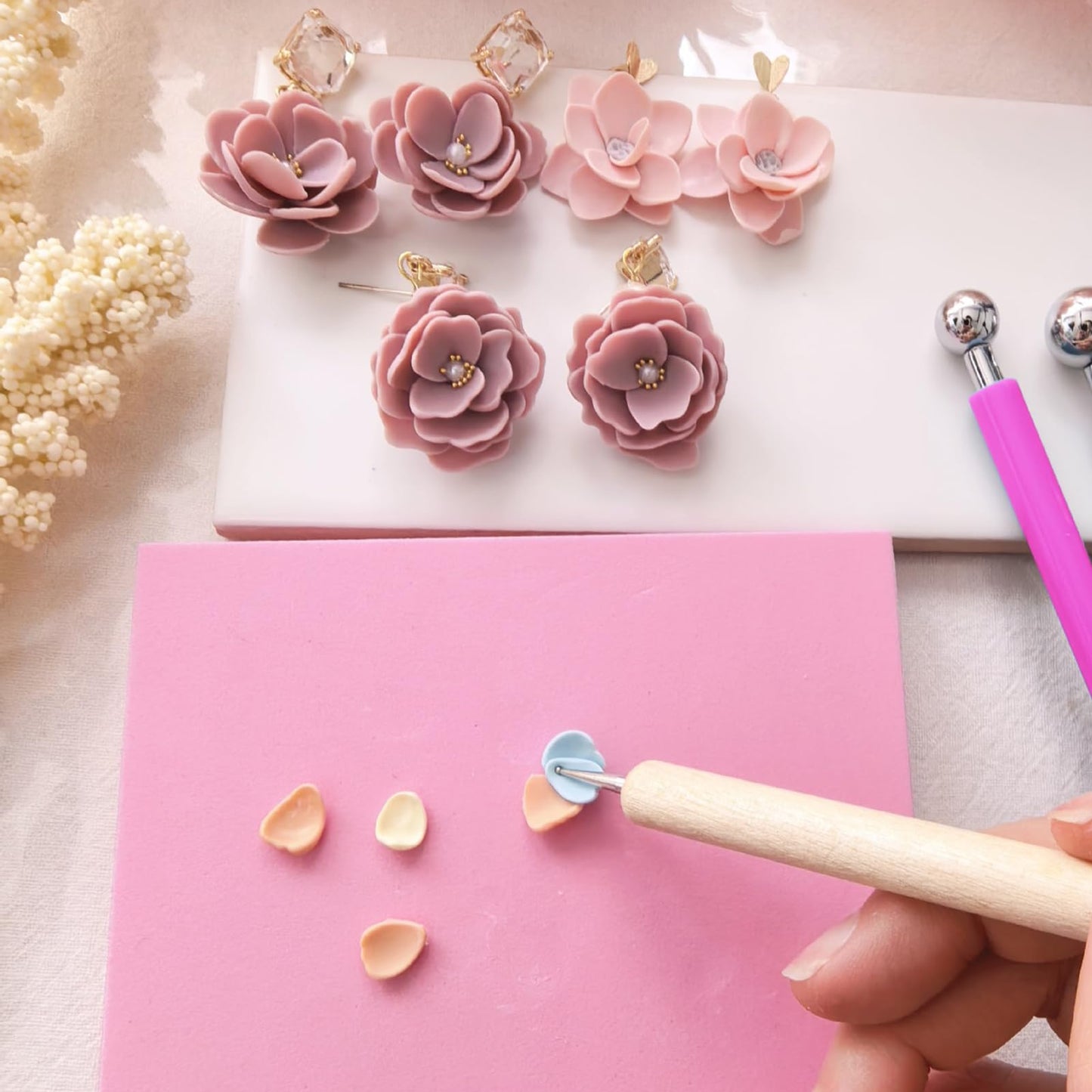 Biutee Flower Polymer Clay Cutters, 10 Shapes Floral & Leaf Micro Clay Cutters, Clay Earring Cutters Mini Floral Clay Cutters Polymer Clay Earring Making Kit for Jewelry Earrings Making DIY Tools
