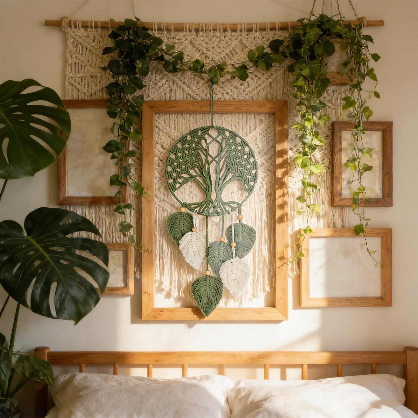 GYHPD Large Handmade Macrame Wall Hanging, Boho Macrame Wall Decor, Boho Wall Art, Rustic Bohemian Home Decor for Living Room Bedroom, Handmade Enthusiast Gift, Aesthetic Housewarming Gift for Mom
