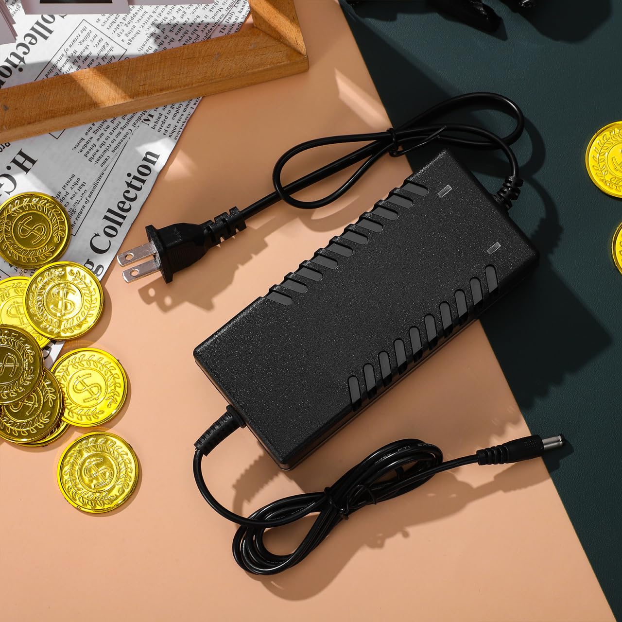 DOITOOL SSecret Hiding Containers Fake Wall Plug Hidden Safe Box Plastic Charger Plug Concealed Storage Box for Cash Jewelry Keys Coins Travel Home Security