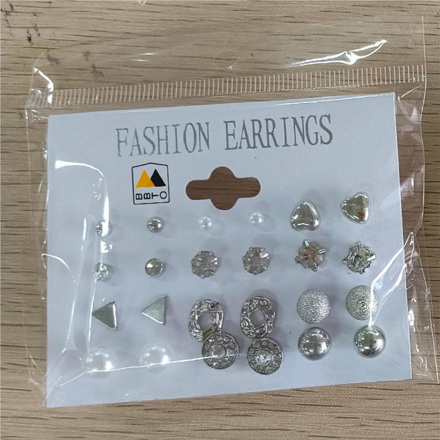 BBTO 24 Pairs Stud Earrings Crystal Pearl Earring Set Ear Stud Jewelry for Women Men(Sliver, Gold)