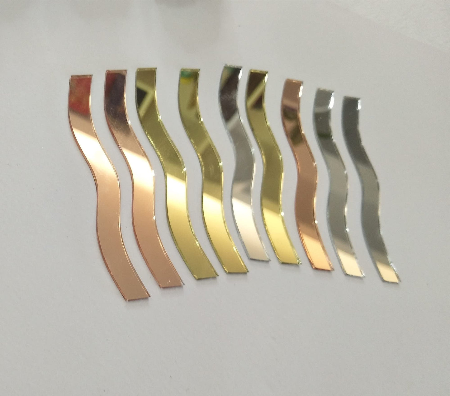 100pcs of 3’’ Wave Glass Mirror Mosaic,Wavy Rectangle Mirror Mosaic Tile for Art Craft Projects (Silver Mirror)