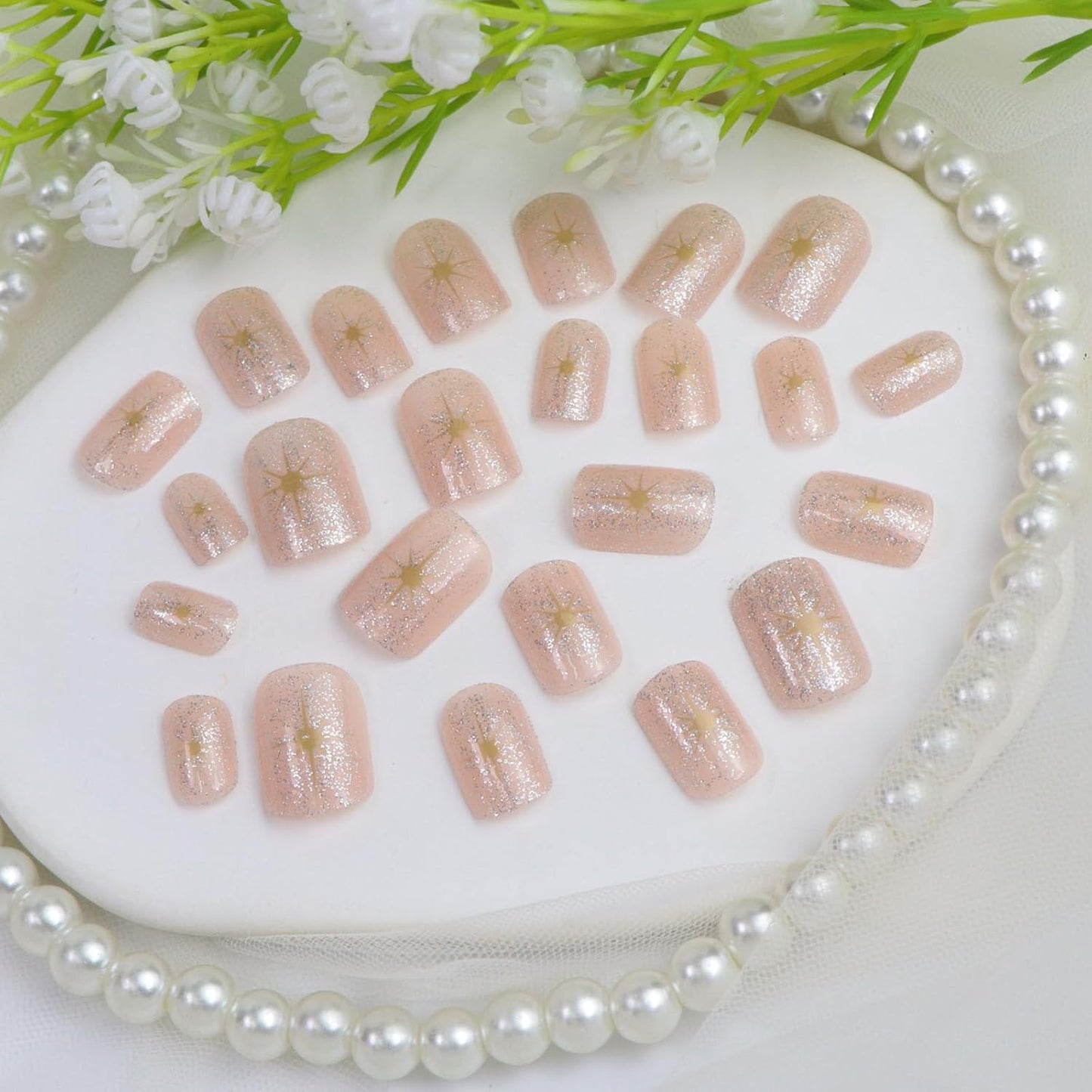 Short Press on Nails Square Glitter Gold Star Fake Nails Press ons Acrylic Nude Full Cover False Nail Cute Artificial Glossy Glue on Nail for Women 24 Pcs
