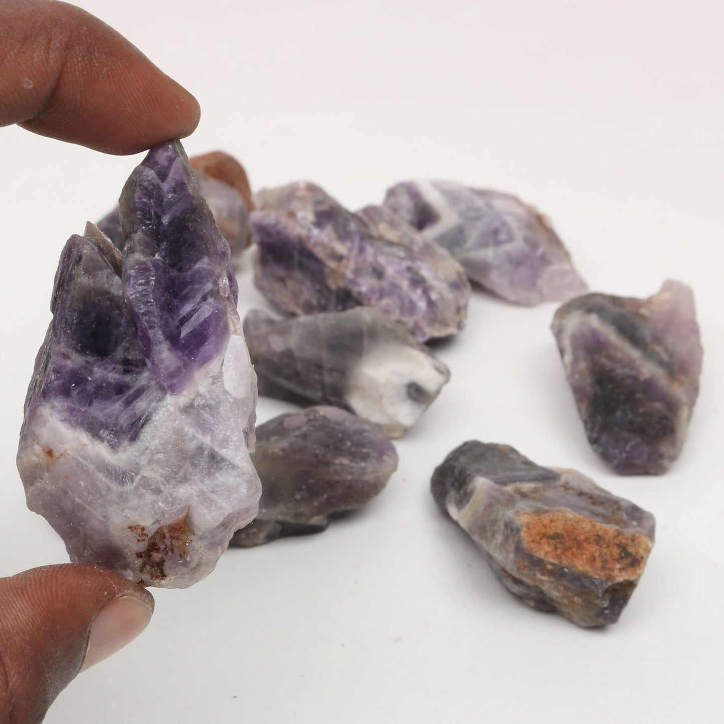 REAL-GEMS Natural Raw Healing Crystals Rough Stones for Tumbling, Cabbing, Polishing, Wire Wrapping, Wicca & Reiki Crystal Healing, Mix Gemstones,7 Chakra (Violate Amethyst)