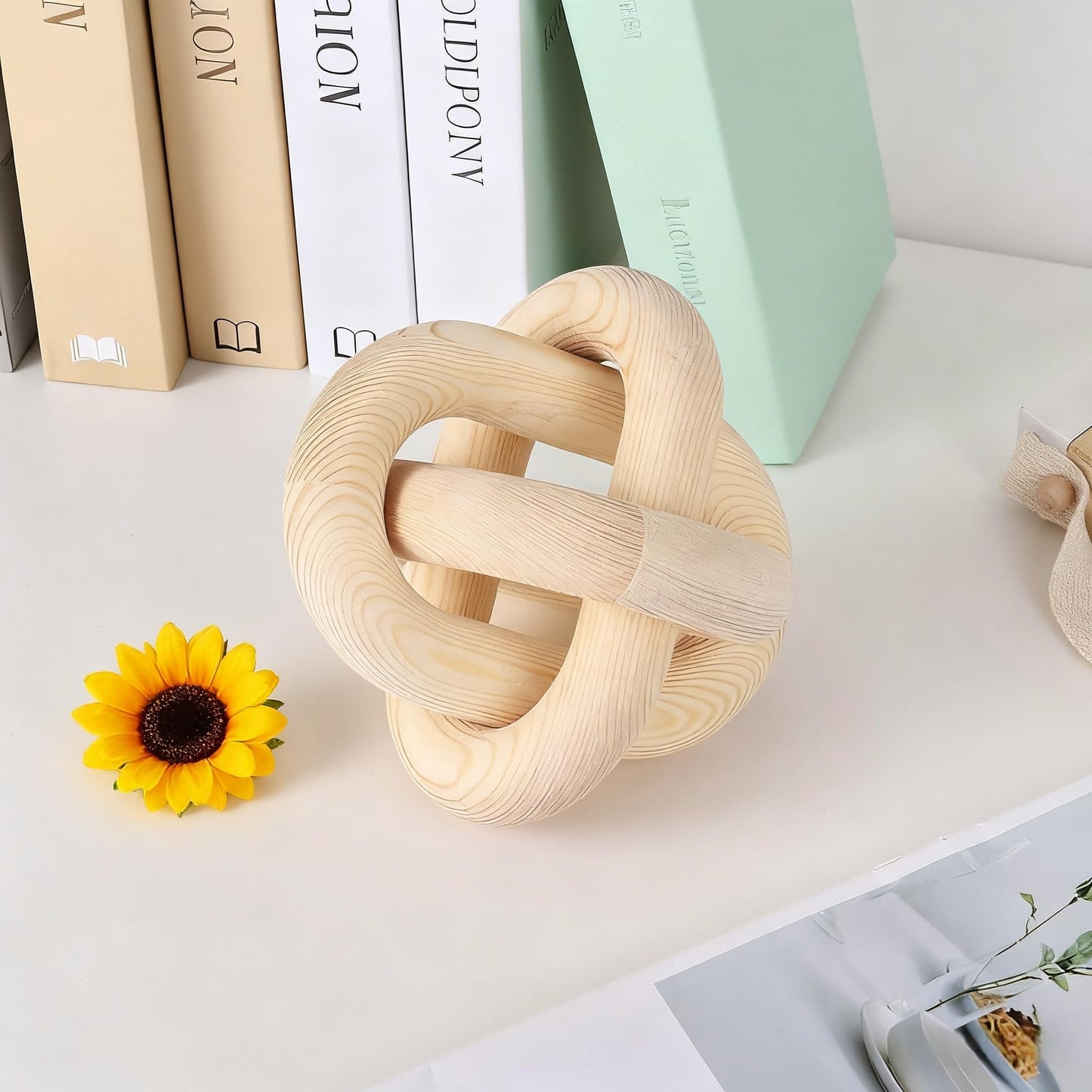 Nezhain Wood Knot Chain Link Decor, 3 Link Boho Wooden Hand Carved Decorative, Handcrafted for for Coffee Table Entryway Modern Farmhouse Shelf Decoration (Natural)