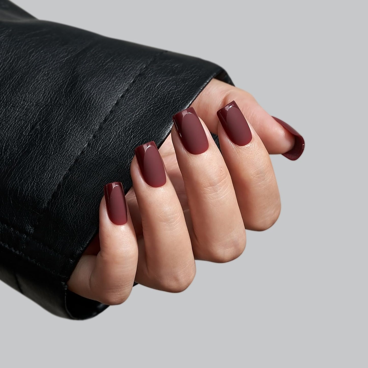 BTArtbox Press on Nails Short Square - Dark Red Nails with Glossy French Tips in a Matte Finish, Soft Gel Fake Nails Glue On Nails in 16 Sizes for Christmas, Classic & Cozy Cocoa