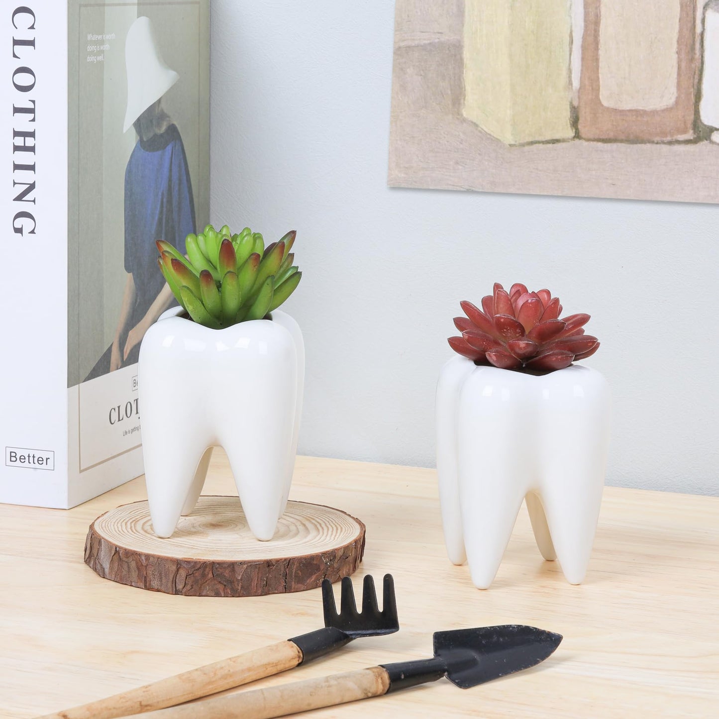ComSaf Ceramic Pen Holder, Tooth Shaped Pen Holder for Desk, Cute Pencil Pot White Accessories Desk Organizers for Office, School, Home，Pack of 1