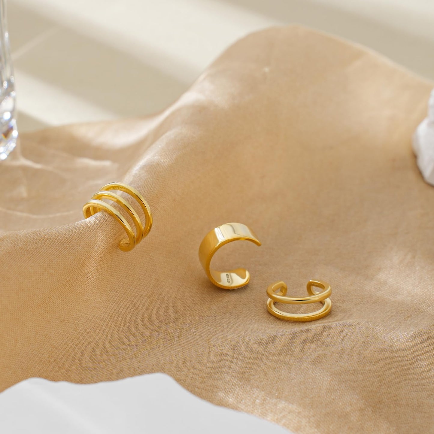 Ear Cuffs 18K Gold Plated 925 Sterling Silver Ear Cuff Earrings for Women Clip on Earrings Non Piercing Earrings Small Cartilage Cuffs Conch Earrings Set