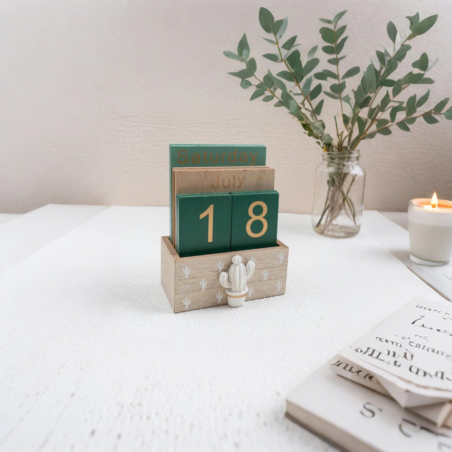 Notakia Perpetual Calendar, Wooden Calendar for Home Office Desk Accessories Vintage Wood Block Calendar(Green)